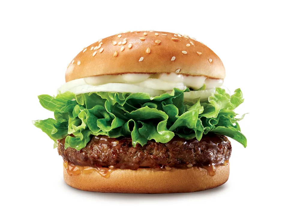 プルコギのたれのパティに、たっぷりのレタスとマヨネーズをはさんだバーガー
