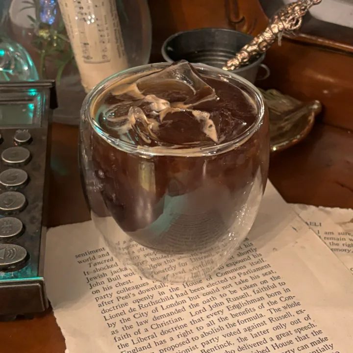 獅子のたてがみキノコ・ドーンブリューコーヒー