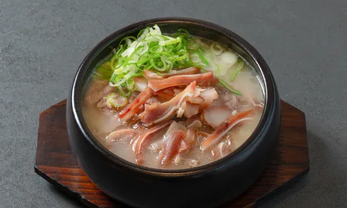 豚の頭肉クッパ