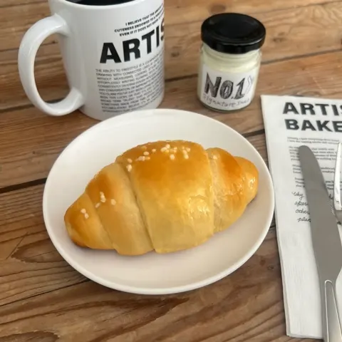 アーティストベーカリー 安国店