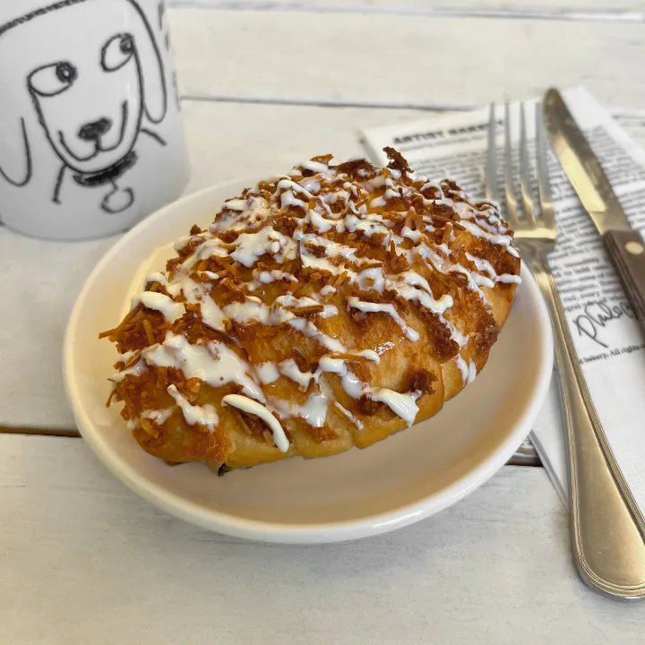 ココナッツ塩パン
