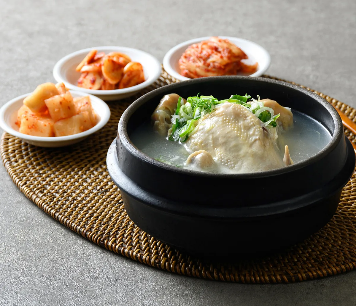 百済参鶏湯