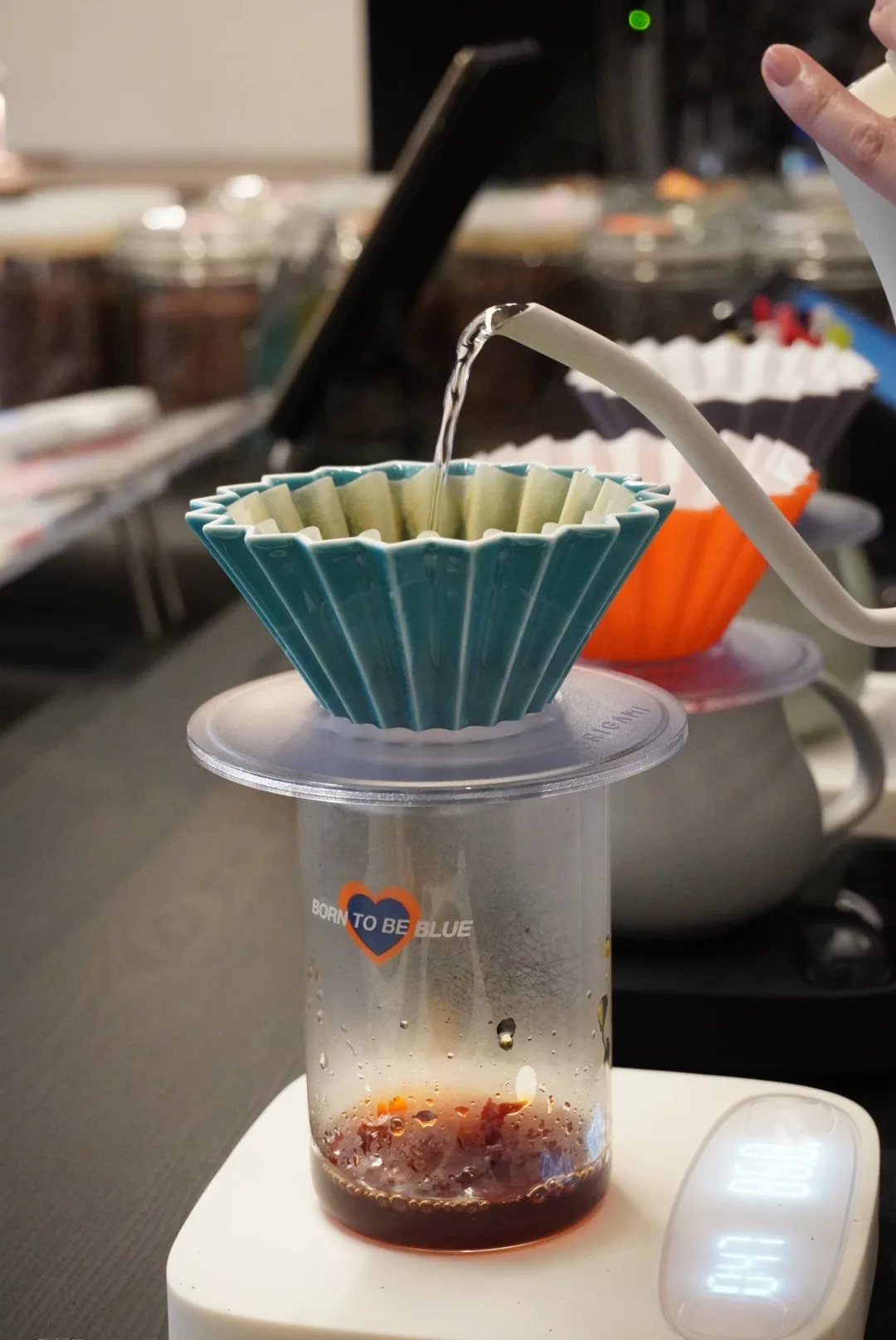 ハンドドリップで淹れるフィルターコーヒー