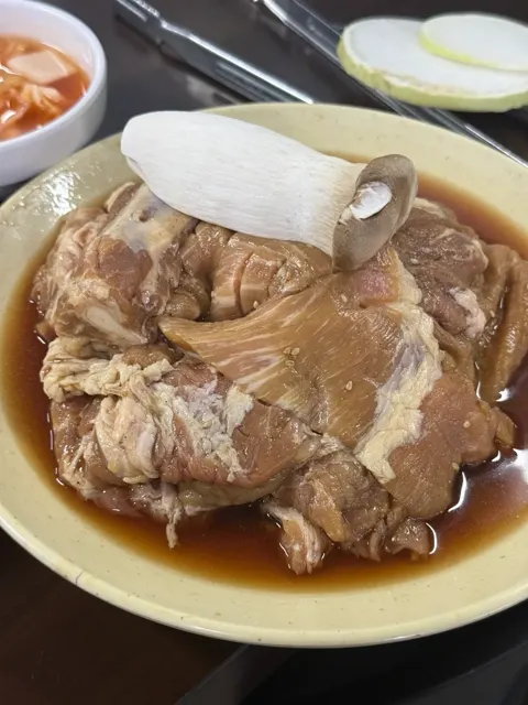 プイル炭火カルビ