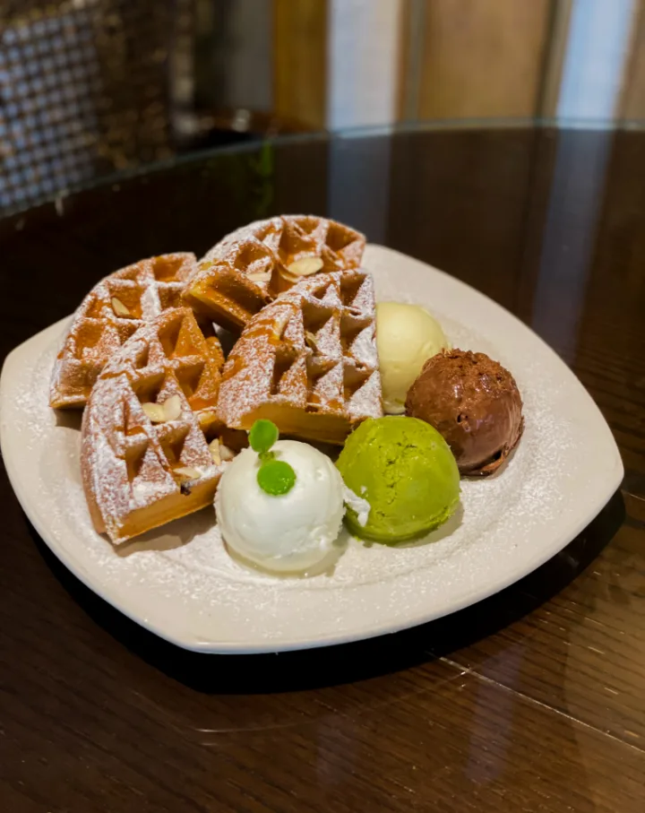 アイスクリームワッフル