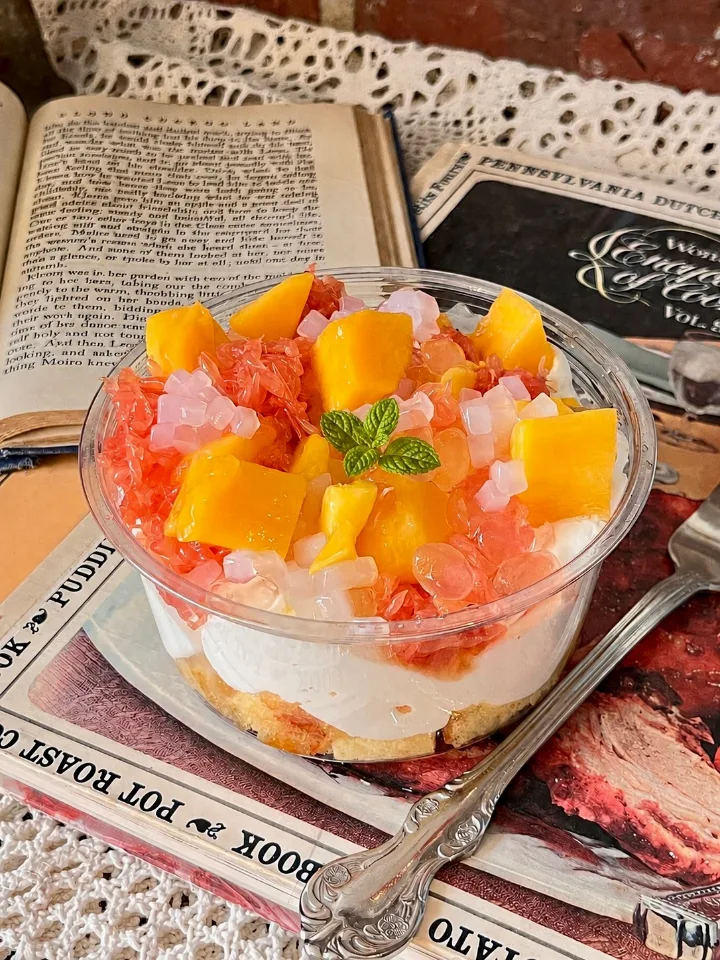 楊枝甘露のスプーンケーキ