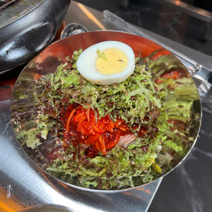 大根の甘酢和え入りビビン麺