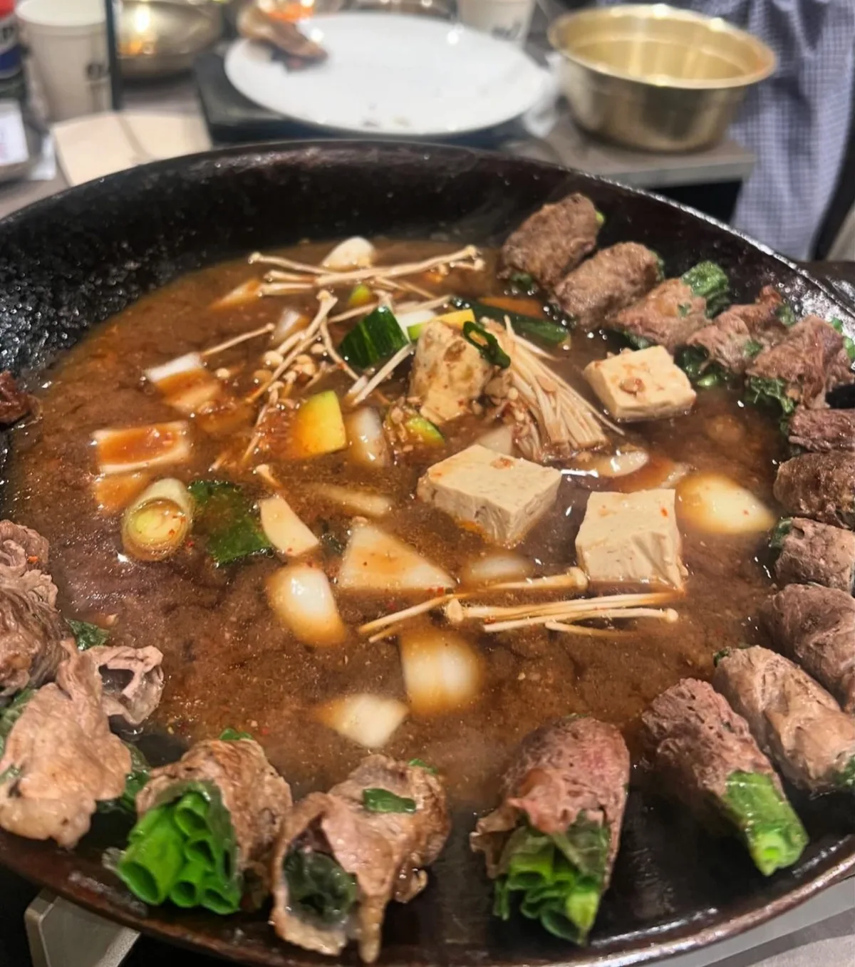 肉巻きと具だくさんのチゲ
