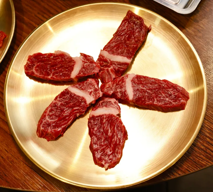 トシサル（100g）