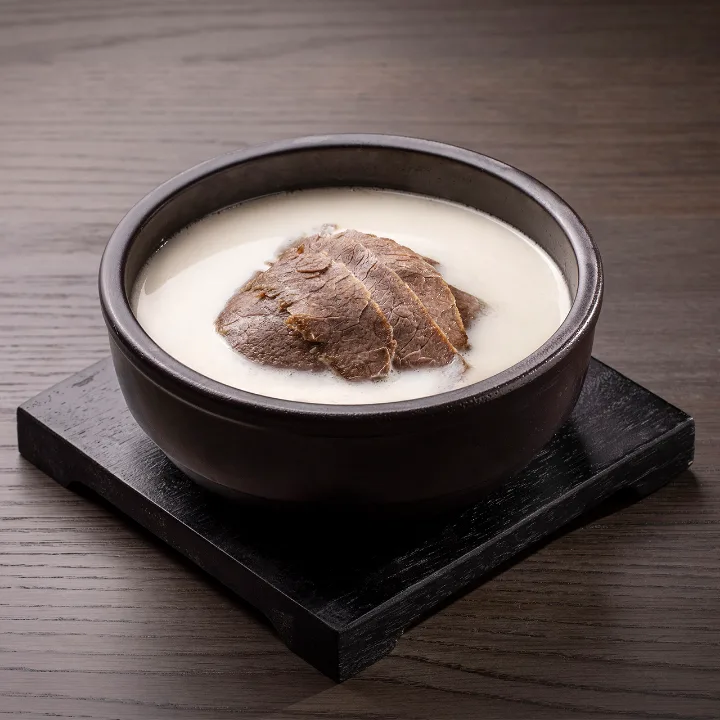 白濁スープの肉コムタン