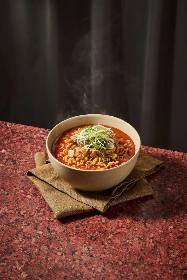 ムール貝入りヘジャンラーメン