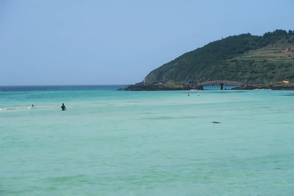 咸徳海水浴場