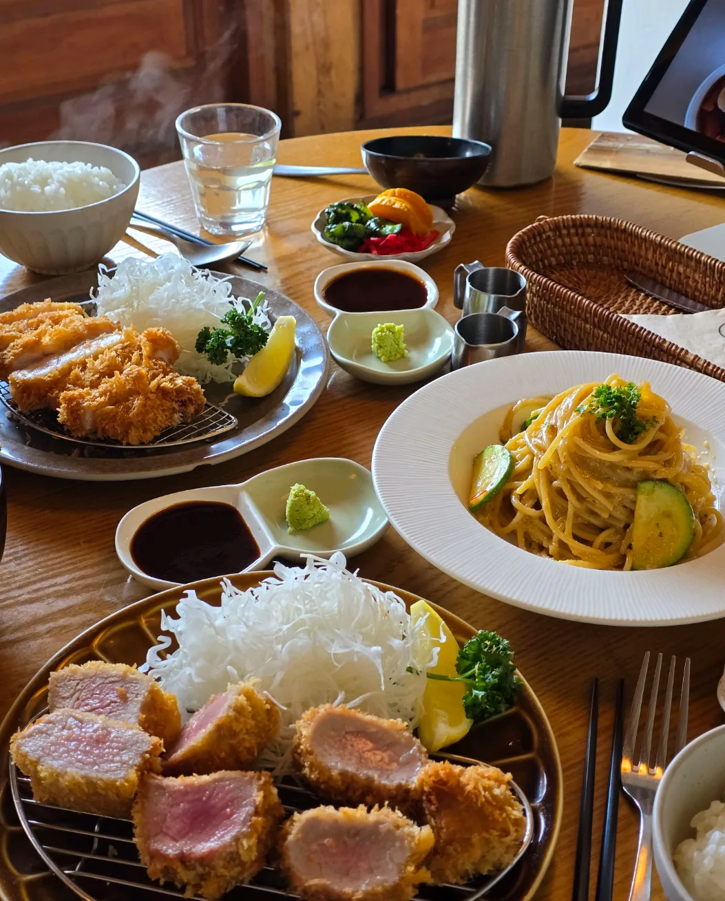 好好食堂 益善店 — ヒレカツとパスタの食卓