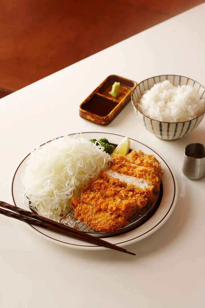 ロースカツ定食