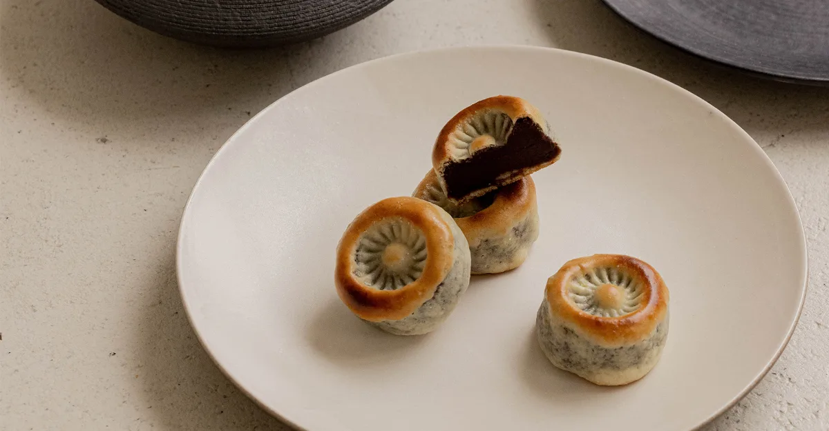 小豆餡を見せた皇南パン