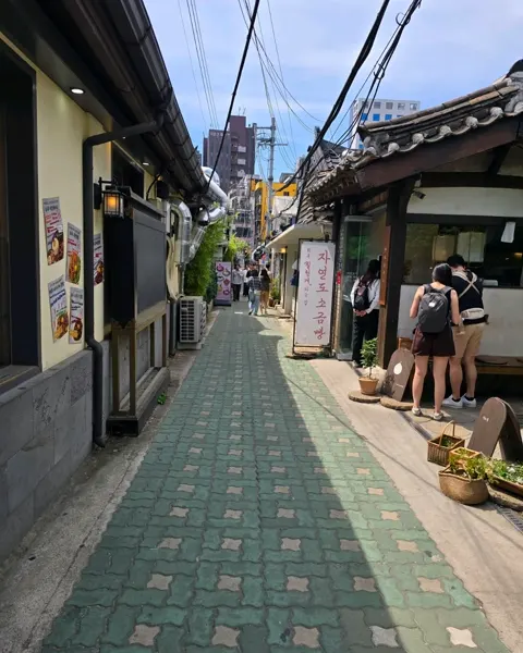 益善洞韓屋通り