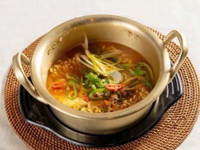 韓牛ラーメン