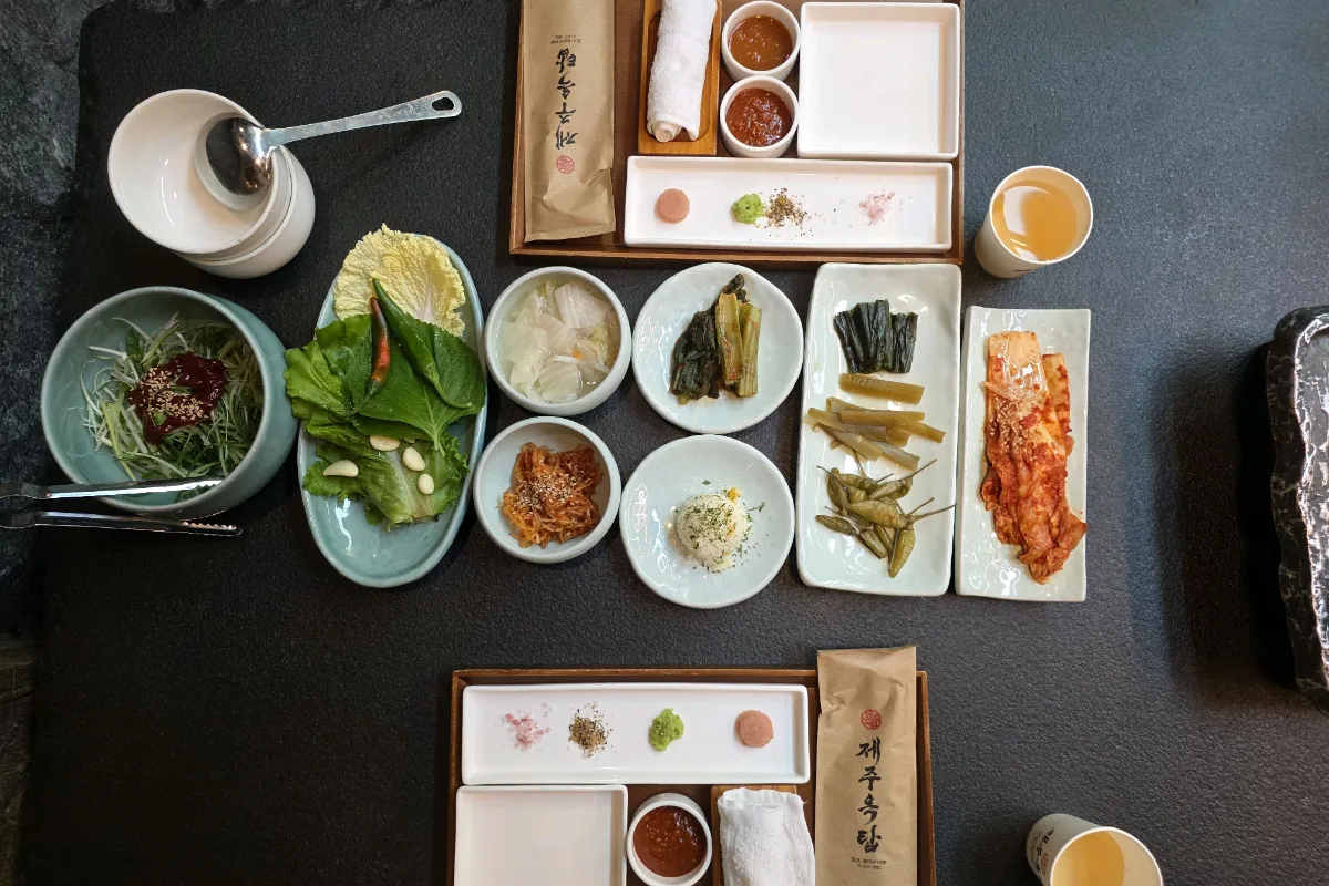 キムチと葉野菜の副菜