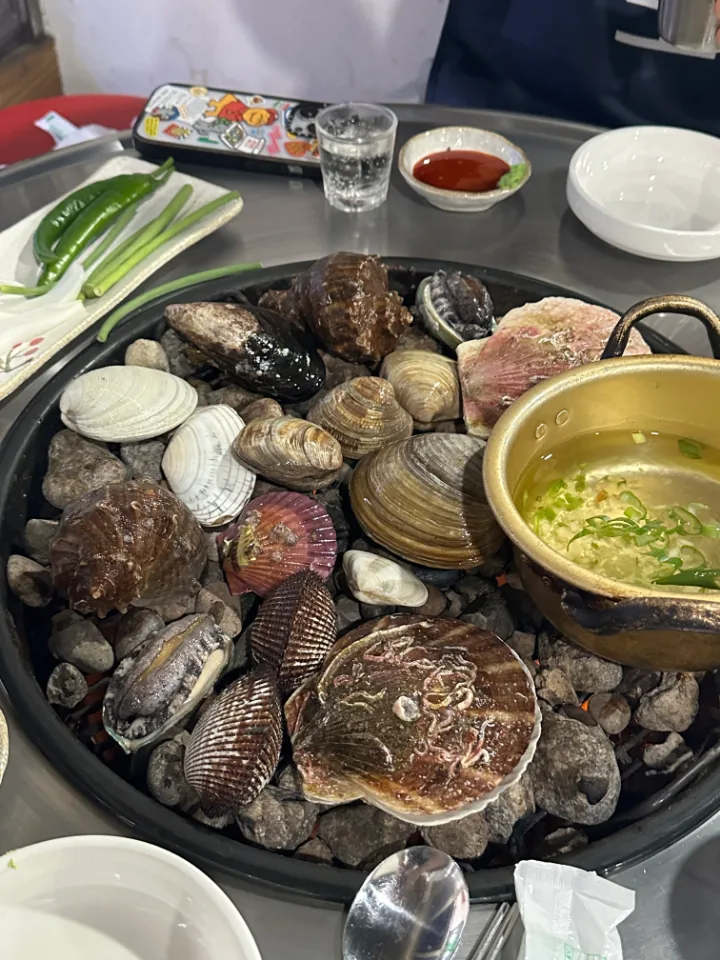 焼き貝（貝鍋）4人前