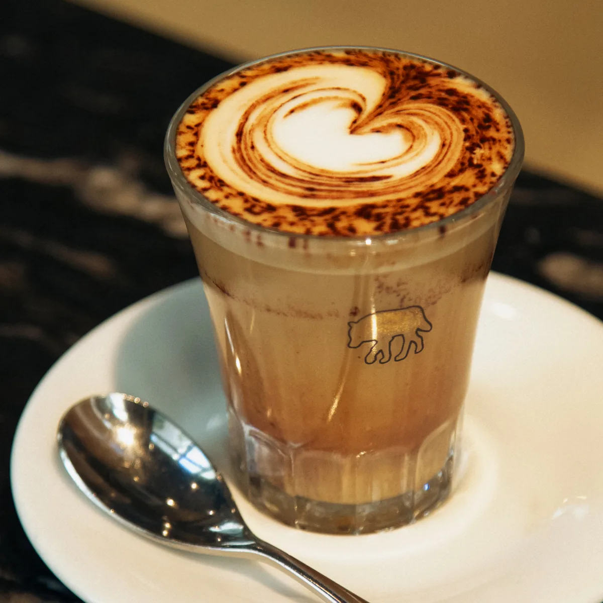 リサールコーヒー 薬水本店
