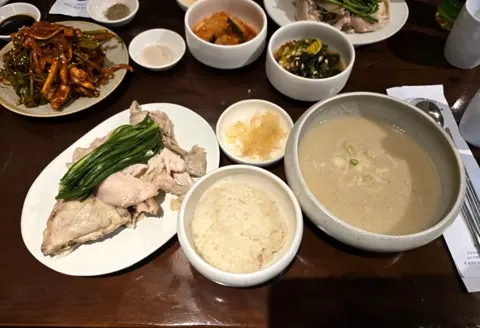 無垢屋 聖水店
