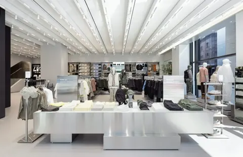 MUSINSA STANDARD 明洞店