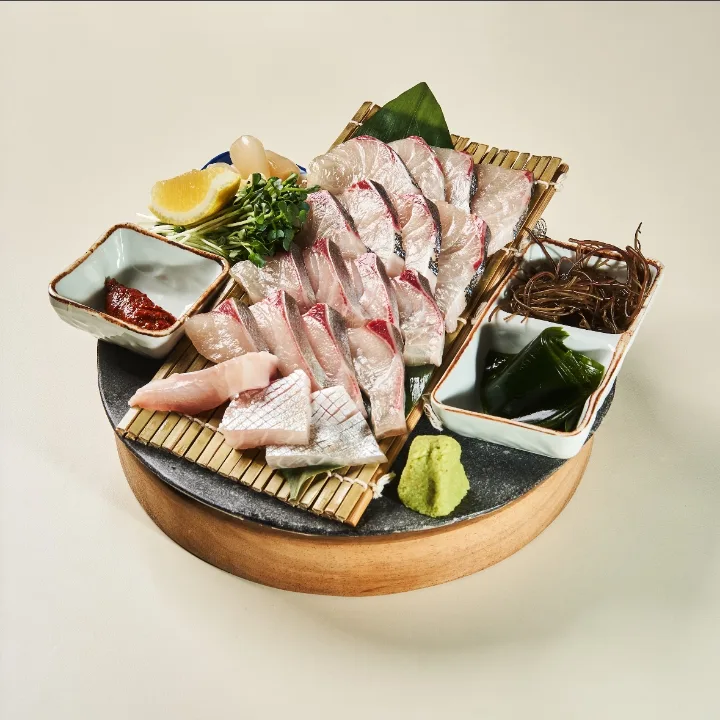 シマアジの刺身（中）