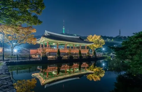 南山コル韓屋村