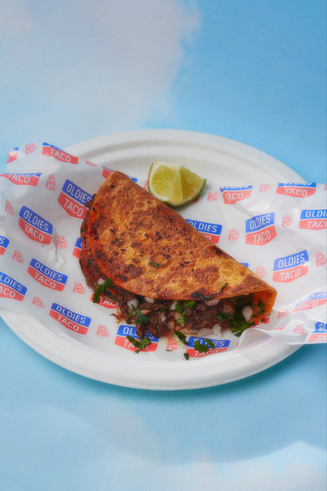 OLDIES TACO 乙支路本店 — 焼き目の香ばしい半月形タコス