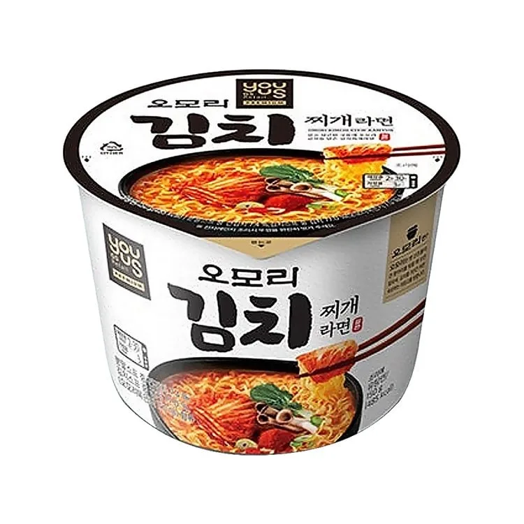 コンビニで売られているオモリキムチチゲラーメン