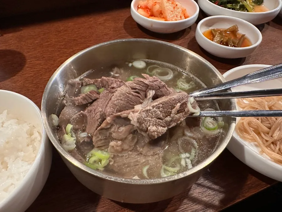 オンレン — 牛肉がたっぷり入ったスープ