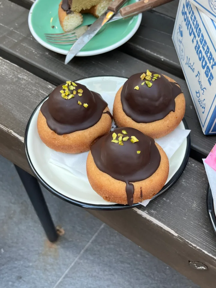 ドバイチョコドーナツ