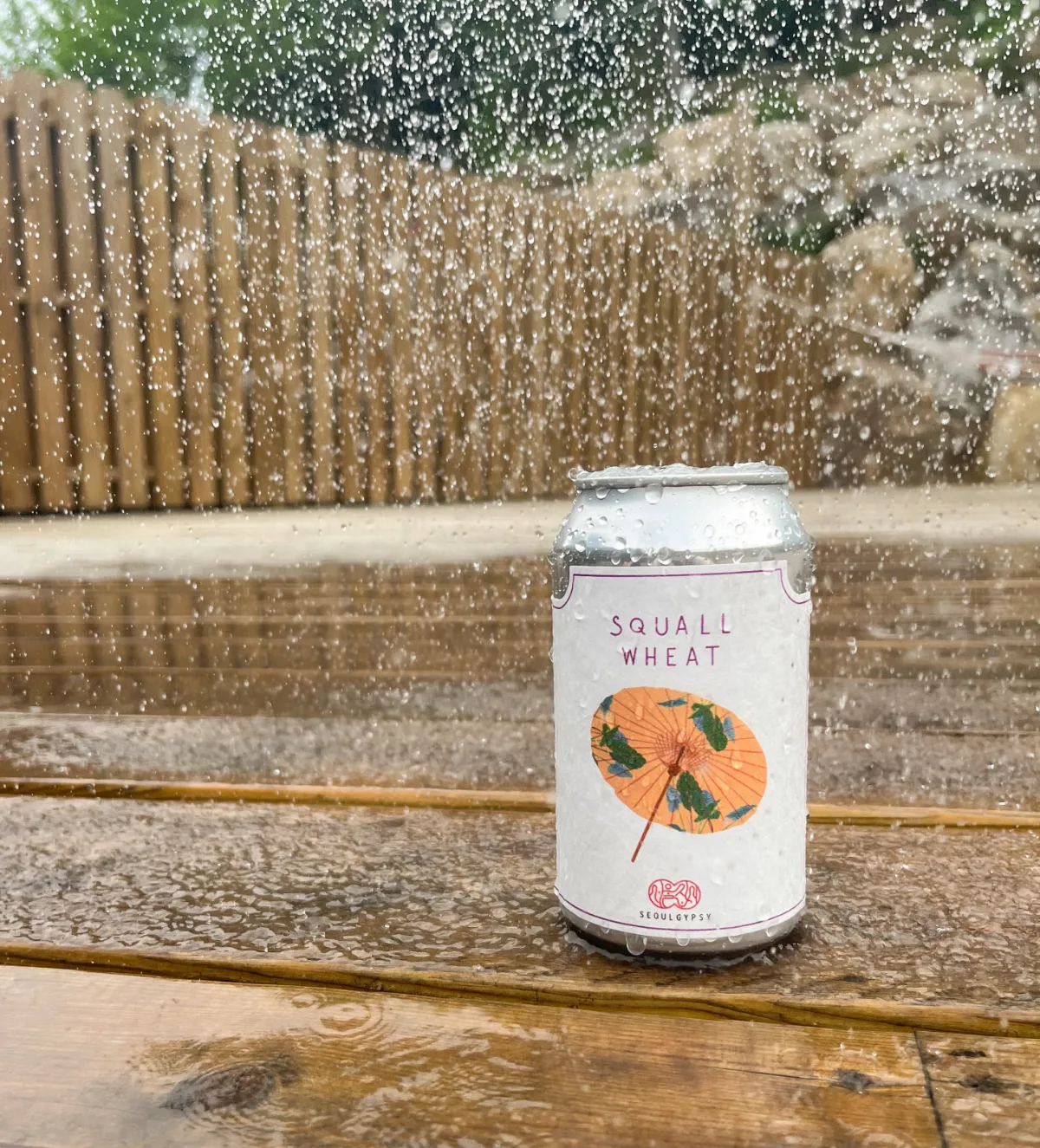 SEOUL GYPSY 西巡邏店 — 雨に濡れるスコールウィート缶