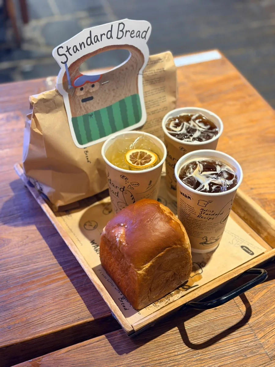 Standard Bread 聖水店 — 山型食パンと三つのドリンク