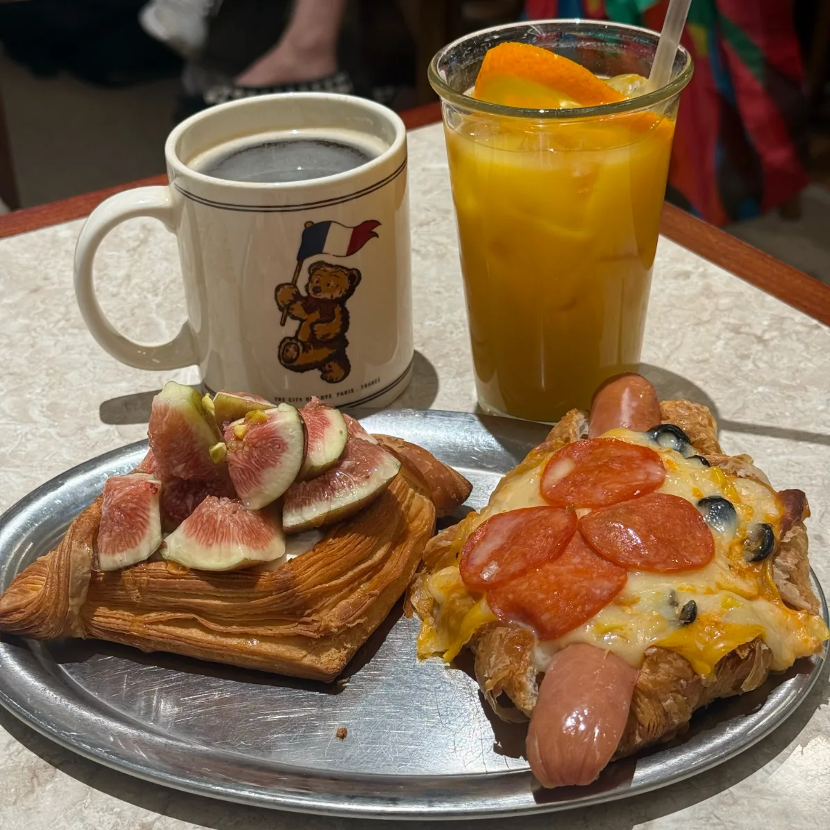 Teddy Beurre House ロッテワールドモール店 — いちじくをのせたデニッシュ