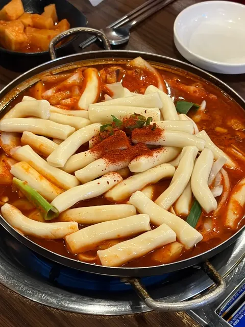 トットリタン 江南本店