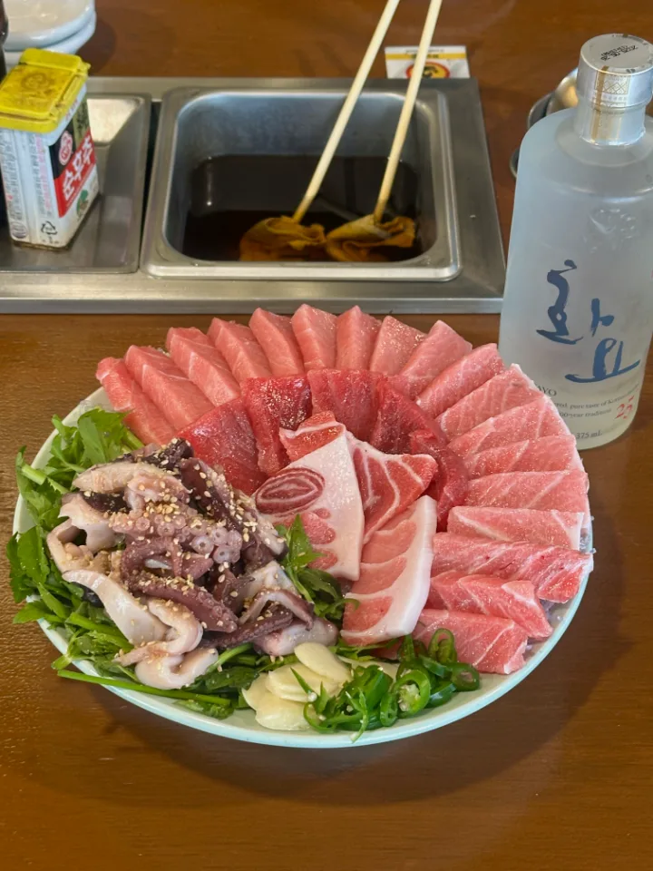 本マグロ刺身＋三陟産ミズダコセット