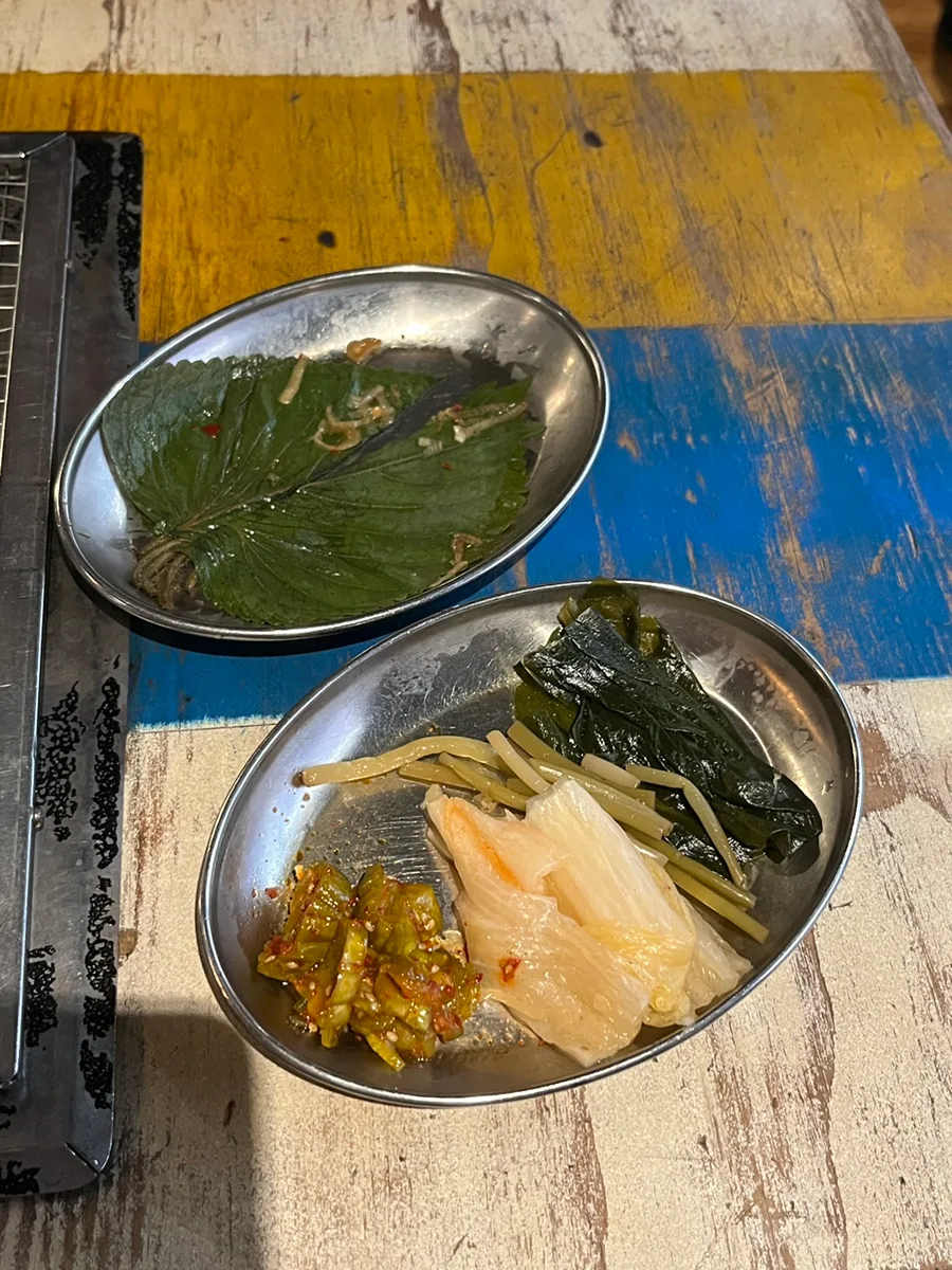 えごまの葉の漬物と副菜